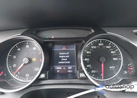 2009 Audi A5 3.2L z USA, uszkodzony, nr VIN WAUDK78T19A003383